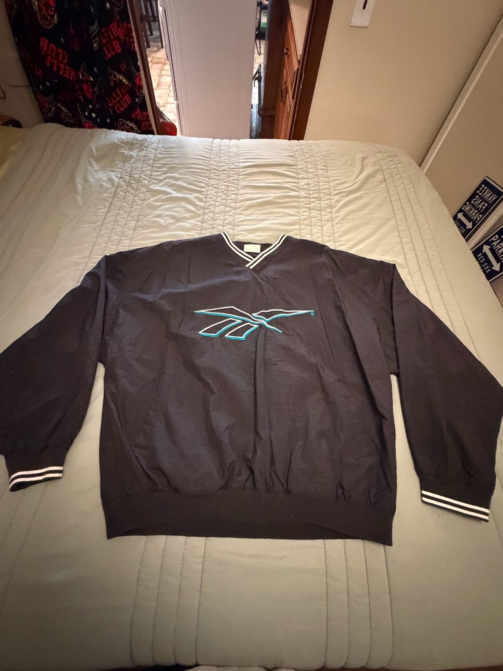 Reebok Vintage Pullover (Size Large)